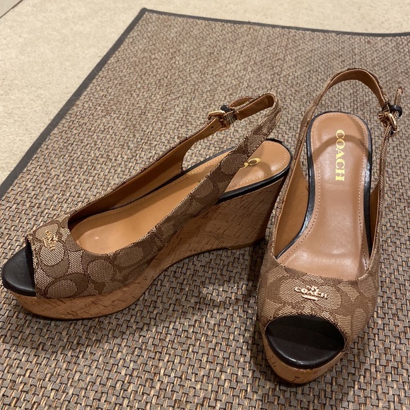 Coach 7.5 Khaki Signature Cork Wedge Sandals - Picture 2 of 12
